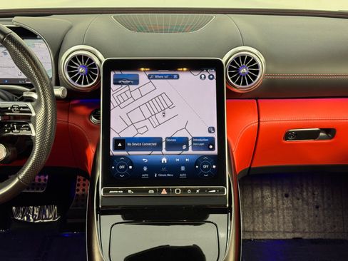 Used 2024 Mercedes-Benz AMG GT 63 image 29