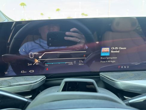 New 2025 Cadillac Escalade IQ Sport 2 image 31