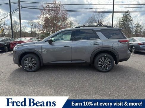 New 2026 Nissan Pathfinder SV image 4