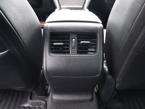 Used 2019 Honda Accord Sport image 40