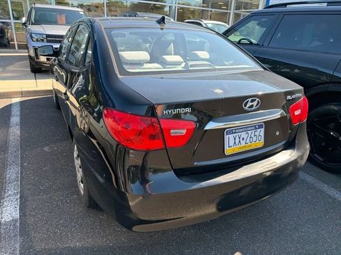 Used 2010 Hyundai Elantra GLS FWD image 7