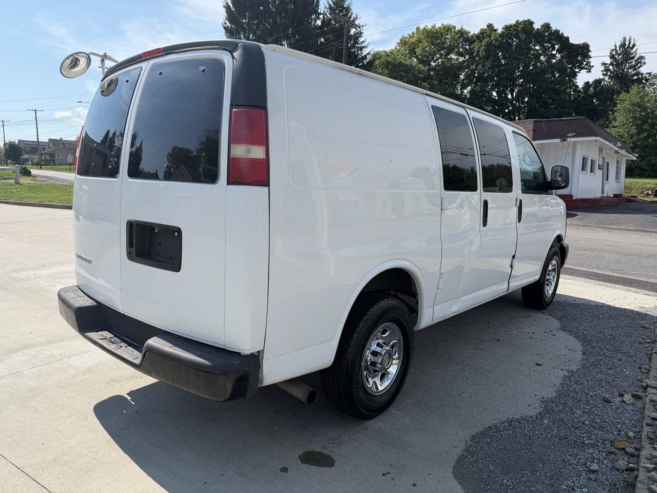Used 2007 Chevrolet Express 2500 RWD image 5