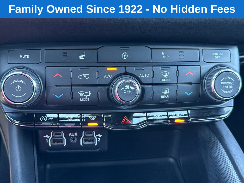 Used 2025 Dodge Durango GT AWD/4WD image 33