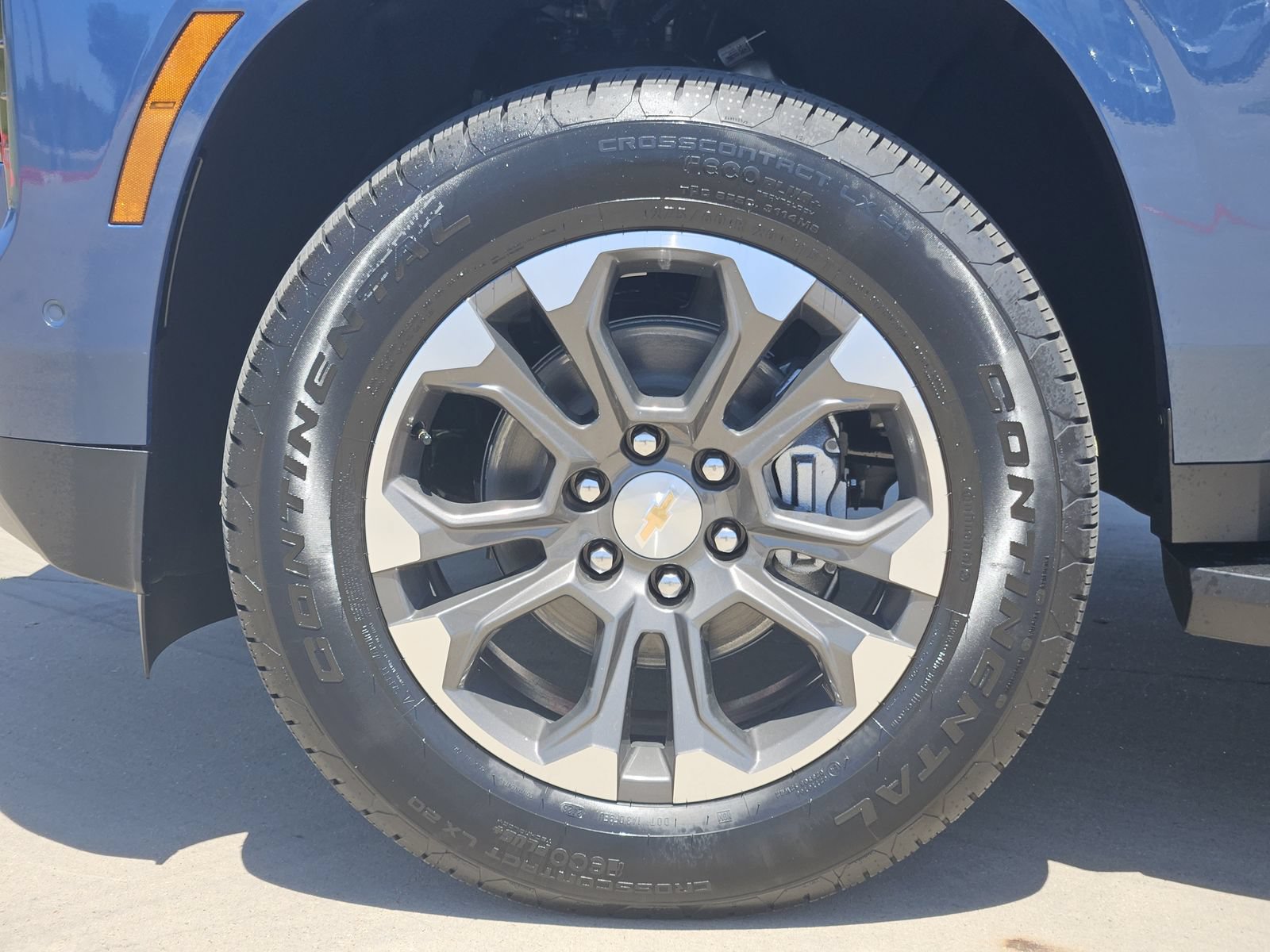 New 2026 Chevrolet Tahoe LT w/ Comfort Package AWD/4WD image 12