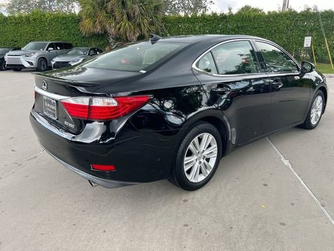 Used 2015 Lexus ES 350 w/ Premium Package FWD image 7