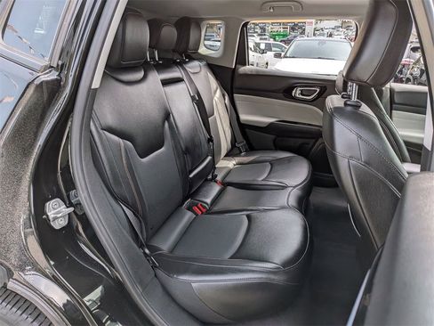 Used 2022 Jeep Compass Limited image 22