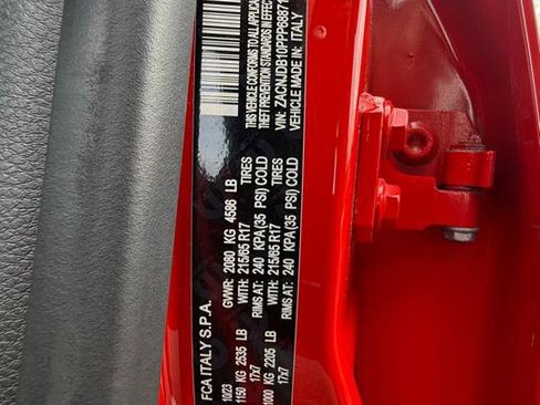 Used 2023 Jeep Renegade Latitude image 22