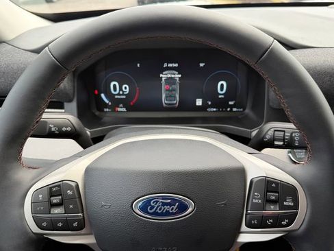 New 2026 Ford Explorer Active AWD/4WD image 23