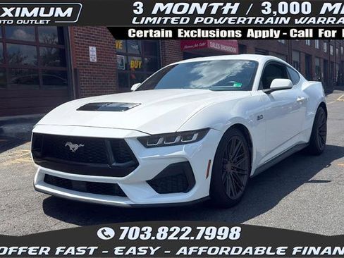 Used 2024 Ford Mustang GT RWD image 1