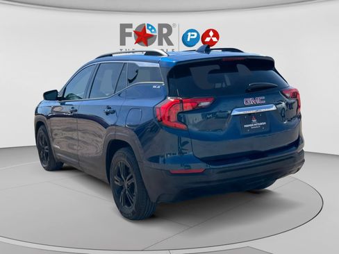 Used 2020 GMC Terrain SLE w/ Driver Convenience Package FWD image 3