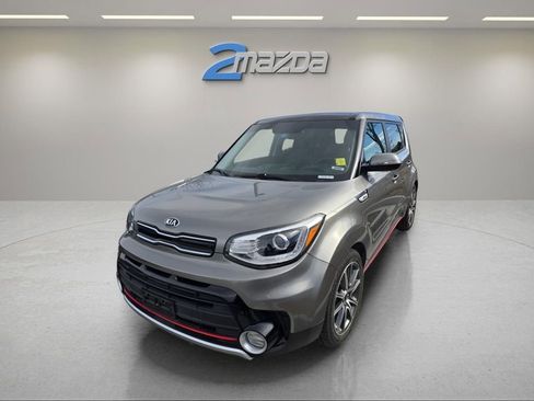 Used 2018 Kia Soul ! w/ Tech Package image 11
