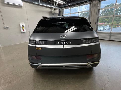 Used 2023 Hyundai Ioniq 5 SEL RWD image 4