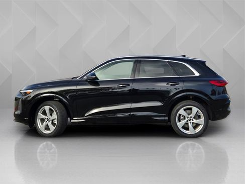 New 2025 Audi Q5 Premium Plus image 3