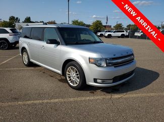 Used 2014 Ford Flex SEL image 1