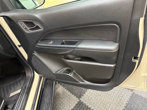 Certified 2022 GMC Canyon AT4 image 41