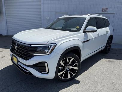 New 2025 Volkswagen Atlas SEL Premium R-Line