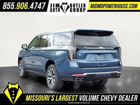 New 2026 Chevrolet Suburban High Country AWD/4WD image 6