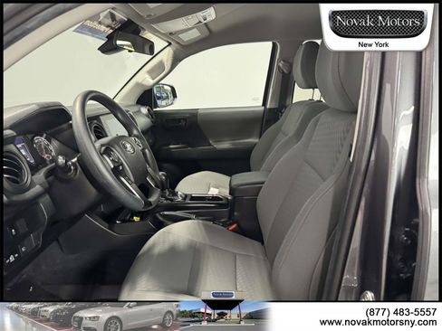 Used 2022 Toyota Tacoma SR5 image 12