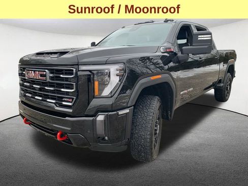 Used 2024 GMC Sierra 2500 AT4 w/ AT4 Premium Plus Package AWD/4WD image 5