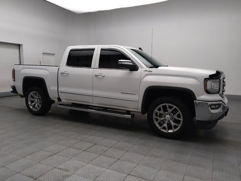 Used 2018 GMC Sierra 1500 SLT w/ SLT Premium Package image 11