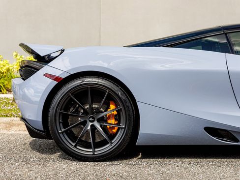 Used 2019 McLaren 720S Performance image 10