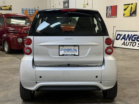 Used 2015 smart fortwo electric drive RWD image 7