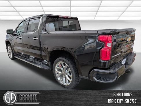 Used 2021 Chevrolet Silverado 1500 High Country w/ Technology Package AWD/4WD image 3