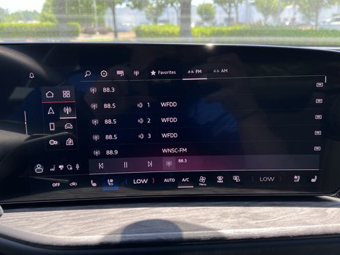 Certified 2025 Audi Q5 Premium w/ Premium Plus AWD/4WD image 24