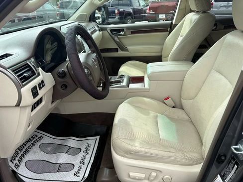 Used 2010 Lexus GX 460 w/ Comfort Plus Pkg AWD/4WD image 37