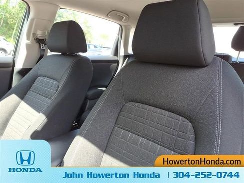 Used 2025 Honda HR-V LX image 15