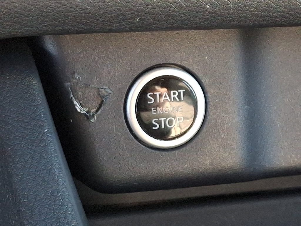 Certified 2023 Nissan Rogue SV AWD/4WD image 23