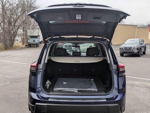 New 2026 Nissan Rogue SV w/ Cold Weather Package image 20