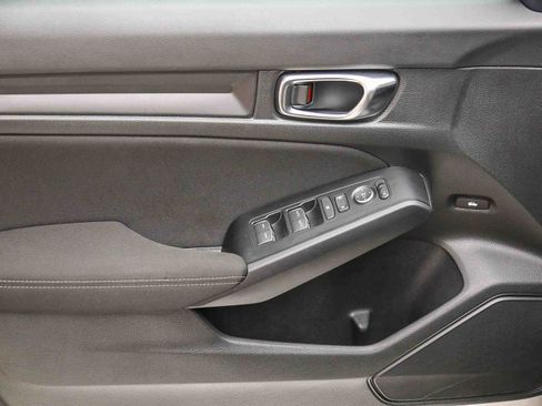 Used 2024 Honda Civic Sport image 25