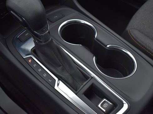 Certified 2024 Chevrolet Equinox LT AWD/4WD image 18