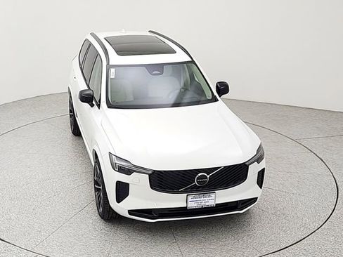 New 2026 Volvo XC90 T8 Ultra w/ Lounge Package image 14