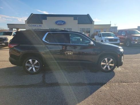 Used 2023 Chevrolet Traverse LT w/ LT Premium Package image 19