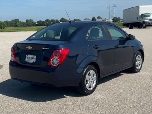 Used 2015 Chevrolet Sonic LS FWD image 8