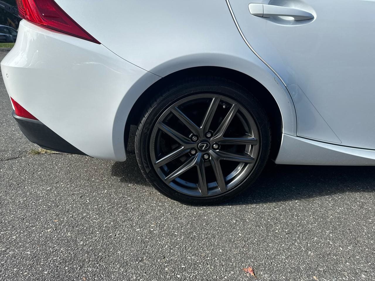 Used 2018 Lexus IS 350 F Sport w/ F Sport Package AWD/4WD image 19