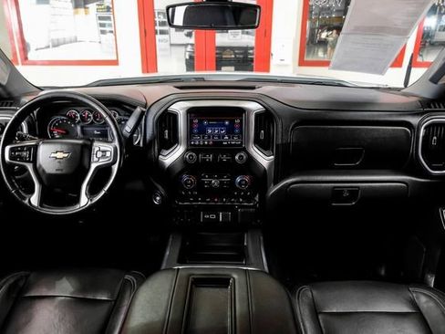 Used 2019 Chevrolet Silverado 1500 LTZ w/ LTZ Texas Edition AWD/4WD image 15