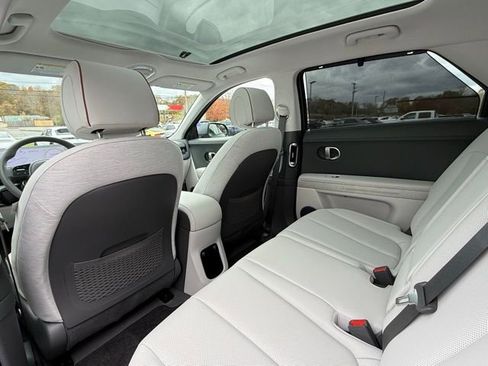 Used 2023 Hyundai Ioniq 5 Limited image 21