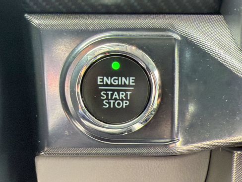 Used 2021 Ford F150 Limited AWD/4WD image 17