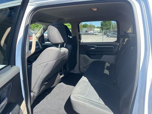 Used 2019 RAM 1500 Big Horn AWD/4WD image 19