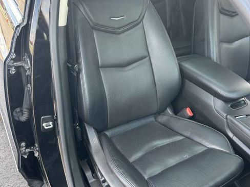 Used 2017 Cadillac XT5 Luxury w/ Driver Awareness Package AWD/4WD image 25