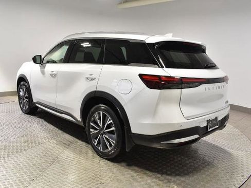 Certified 2026 INFINITI QX60 Luxe w/ Cargo Package AWD/4WD image 10