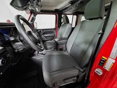 Used 2025 Jeep Wrangler Unlimited Sport S 4xe AWD/4WD image 13