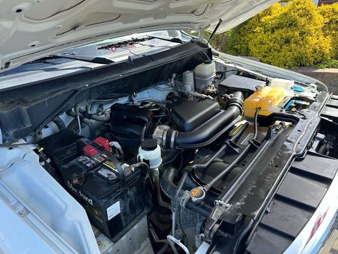 Used 2020 Nissan NV 2500 S RWD image 13