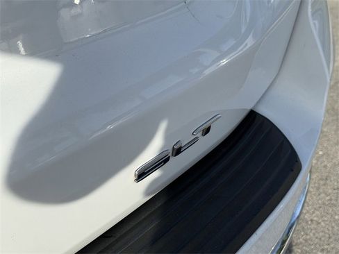 Used 2023 GMC Yukon SLT image 12