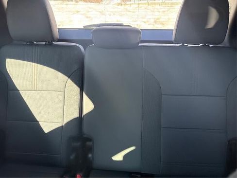 New 2026 GMC Acadia AT4 w/ Luxury Package image 18