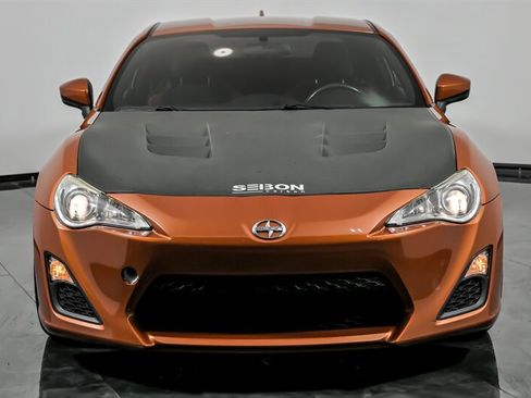 Used 2016 Scion FR-S image 4