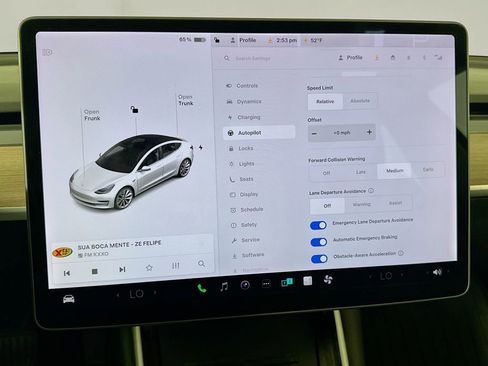 Used 2018 Tesla Model 3 Long Range image 13